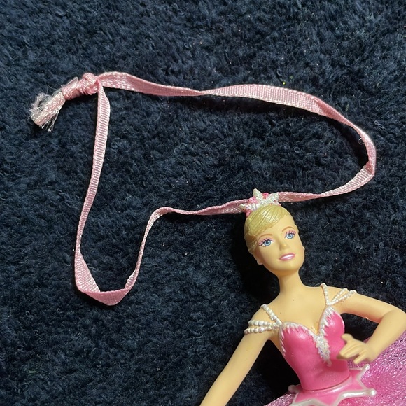 Hallmark keepsake Barbie Prima in Pink Christmas ornament. Barbie Ballerina 2010 - Picture 8 of 16